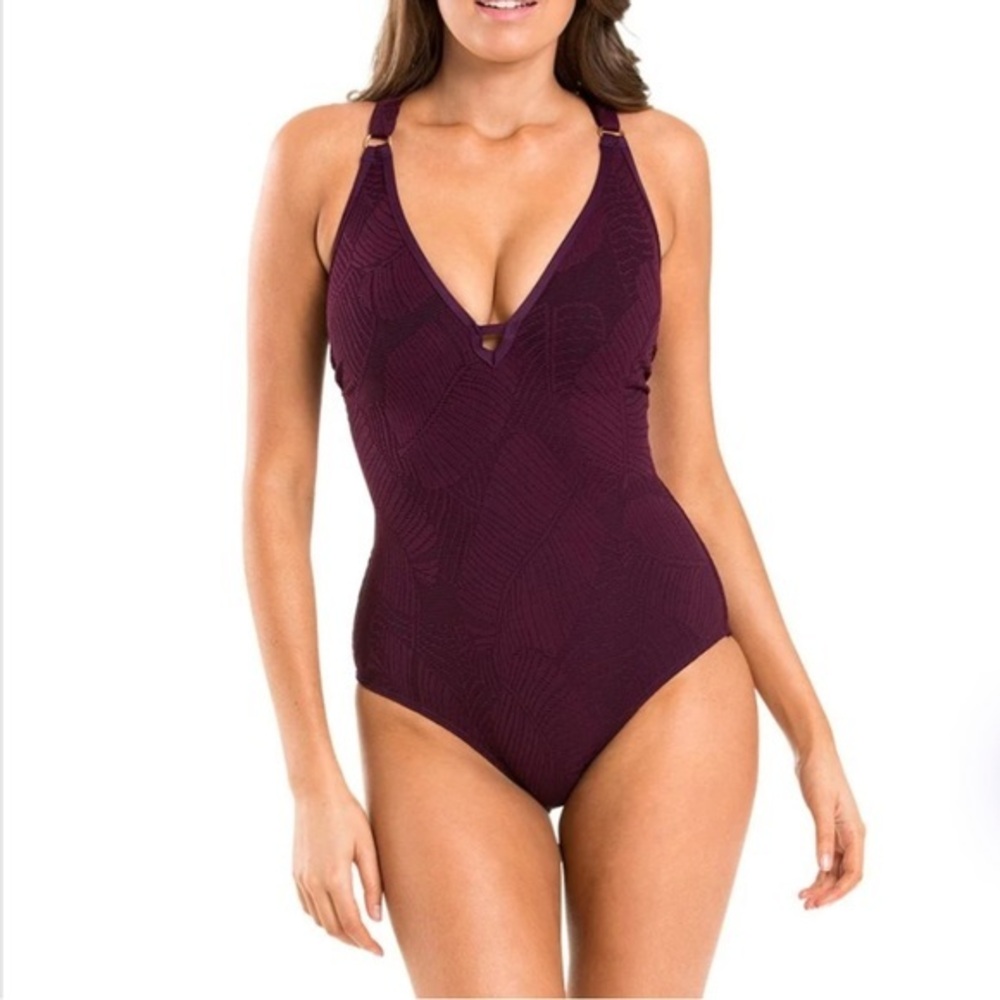 Jets by Jessika Allen Plunge One Piece Luscious Plum size 6 NWT Textured